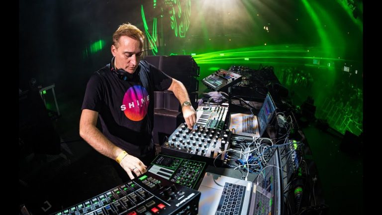 Paul Van Dyk ist DJ und Musiker