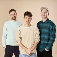 DEINE FREUNDE - ALLE IN DIE HALLE  -TOUR 2025