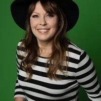 Katie Freudenschuss - Nichts bleibt wie es wird