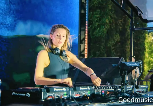 charlotte-de-witte-goodmusic-one