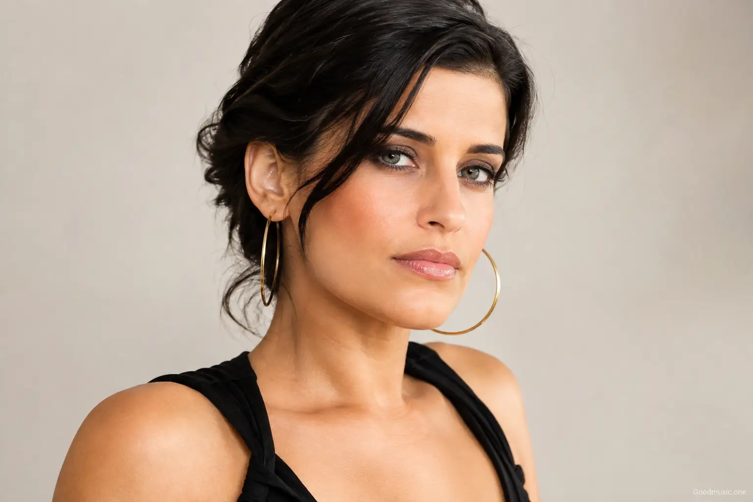 Nelly Furtado: Erfolg und Porträt der Pop-Ikone