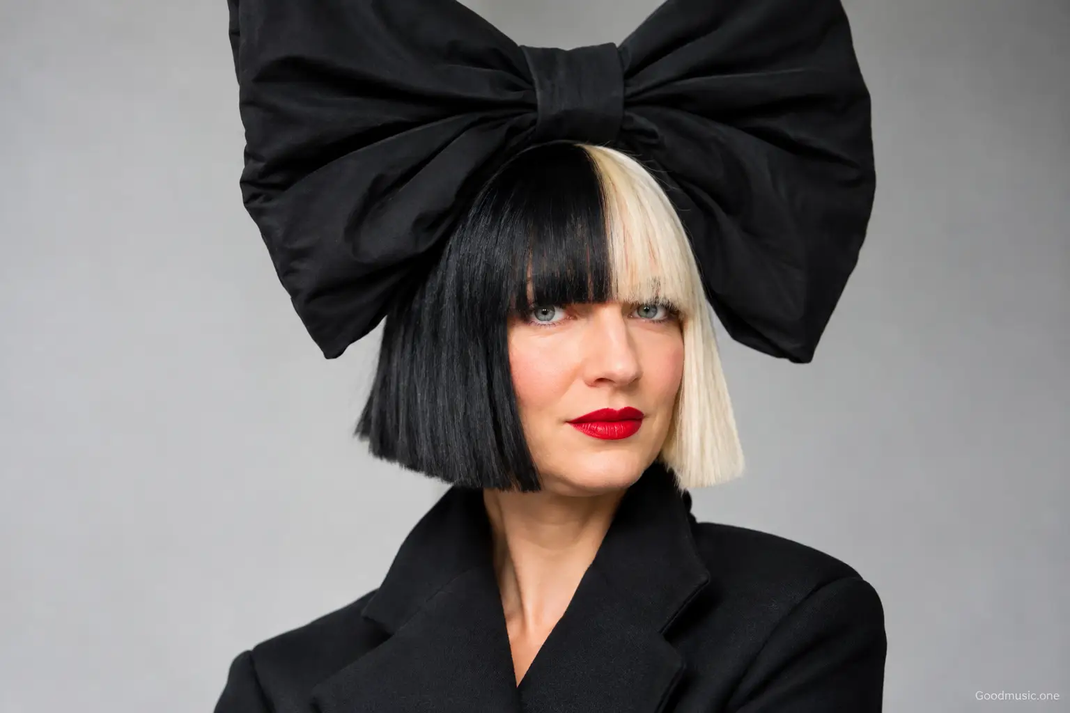 Sia: Hits, Erfolge und Diskografie im Blick